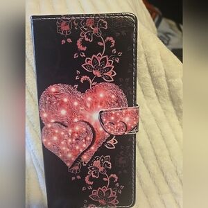 Floral Heart Design IPhone 14/15 PLUS WALLET Case - Pink and Black
